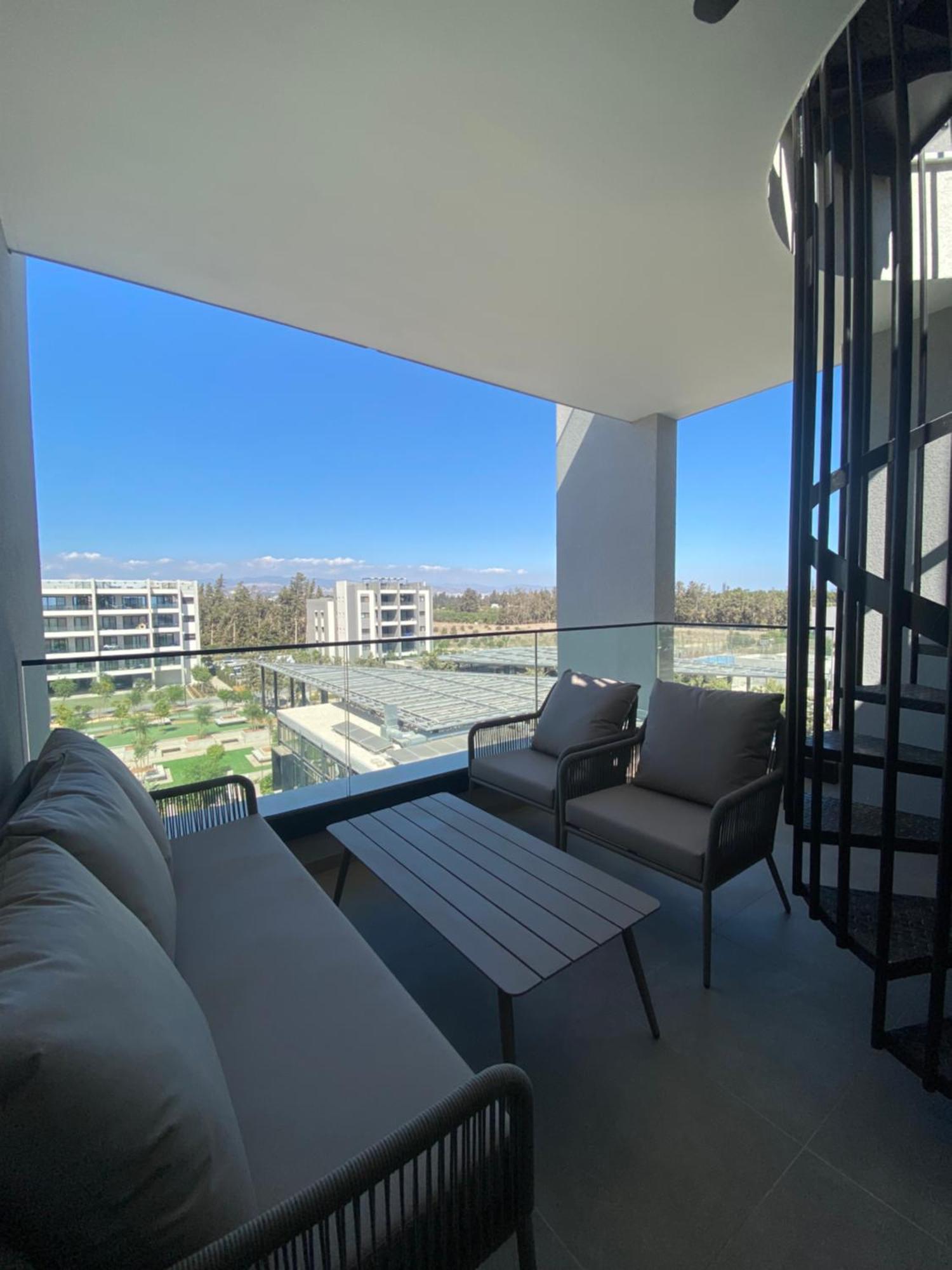 Sunset Gardens - Holiday Apartments - By Tlv Living Лимасол Экстерьер фото